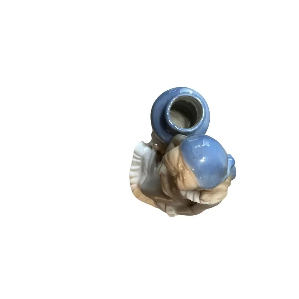 VTG Porcelain Women with small Vase- blue and white- bottom crack bid vase